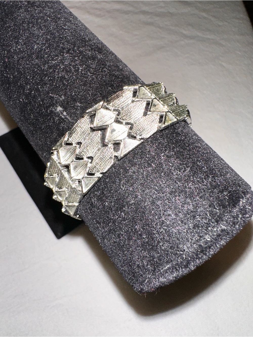 Vintage CORO late 50’s Textured Silvertone Bracelet with Safety Chain EUC